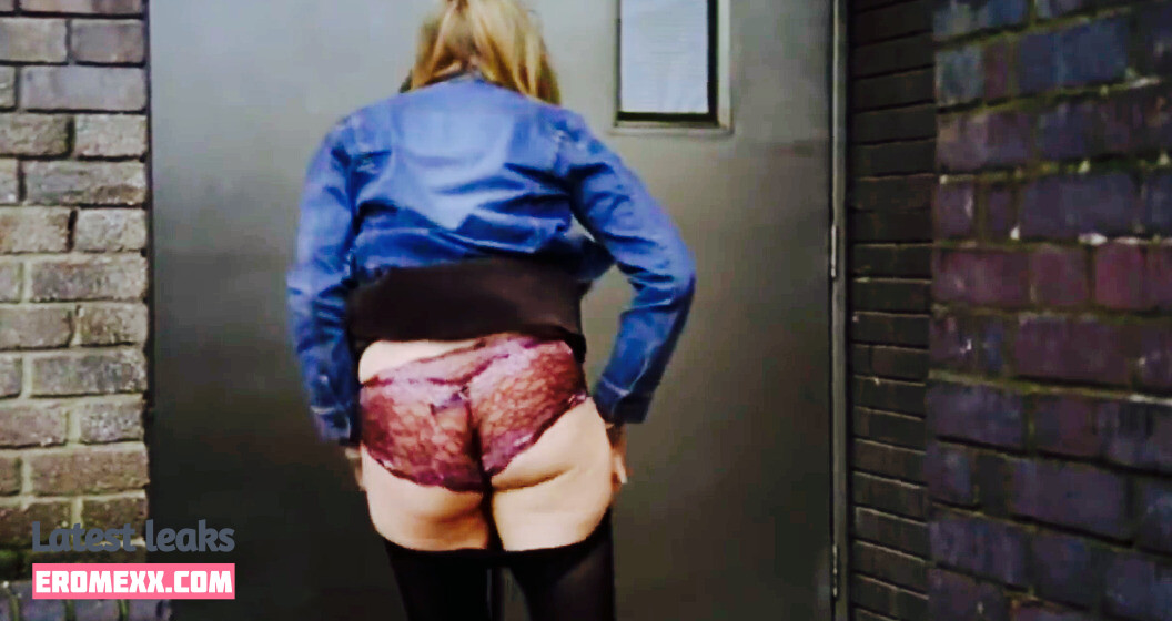 Latest Leaks Sarah Lancashire Nude #2 - Fapello