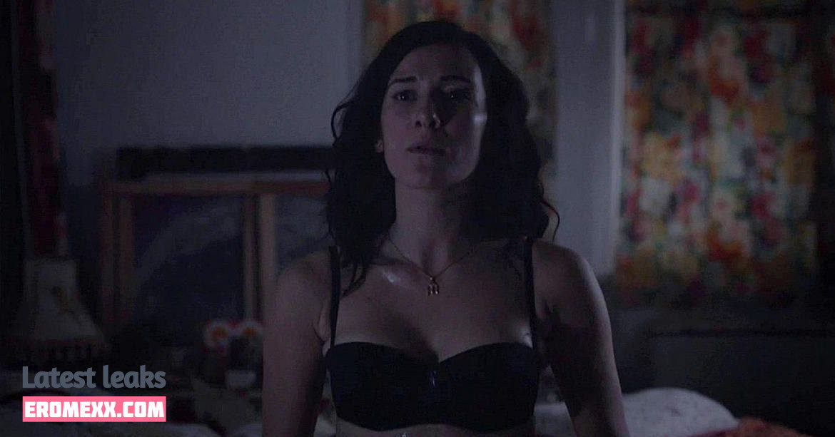 Latest Leaks Sarah Solemani Nude #6 - Fapello