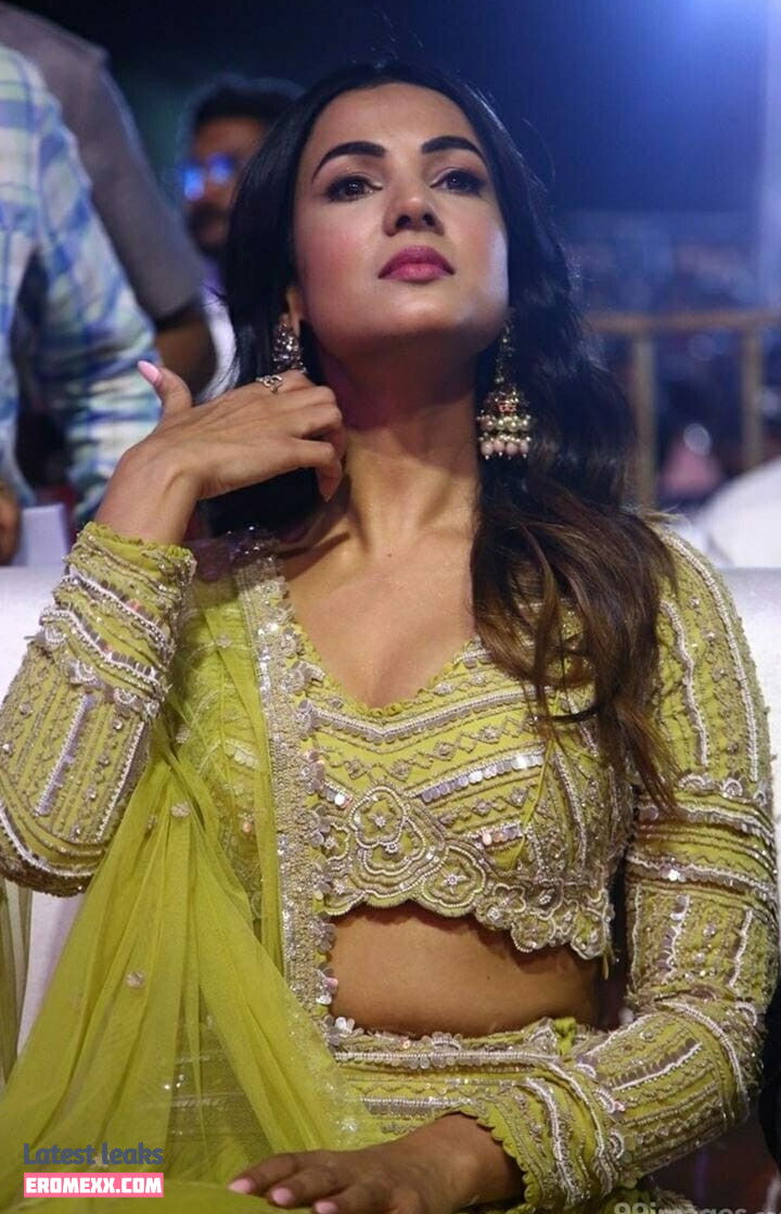 Latest Leaks Sonal Chauhan Nude #11 - Erome