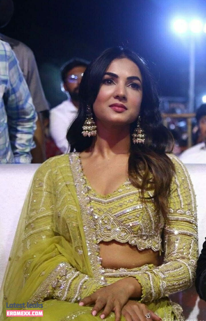 Latest Leaks Sonal Chauhan Nude #23 - Erome