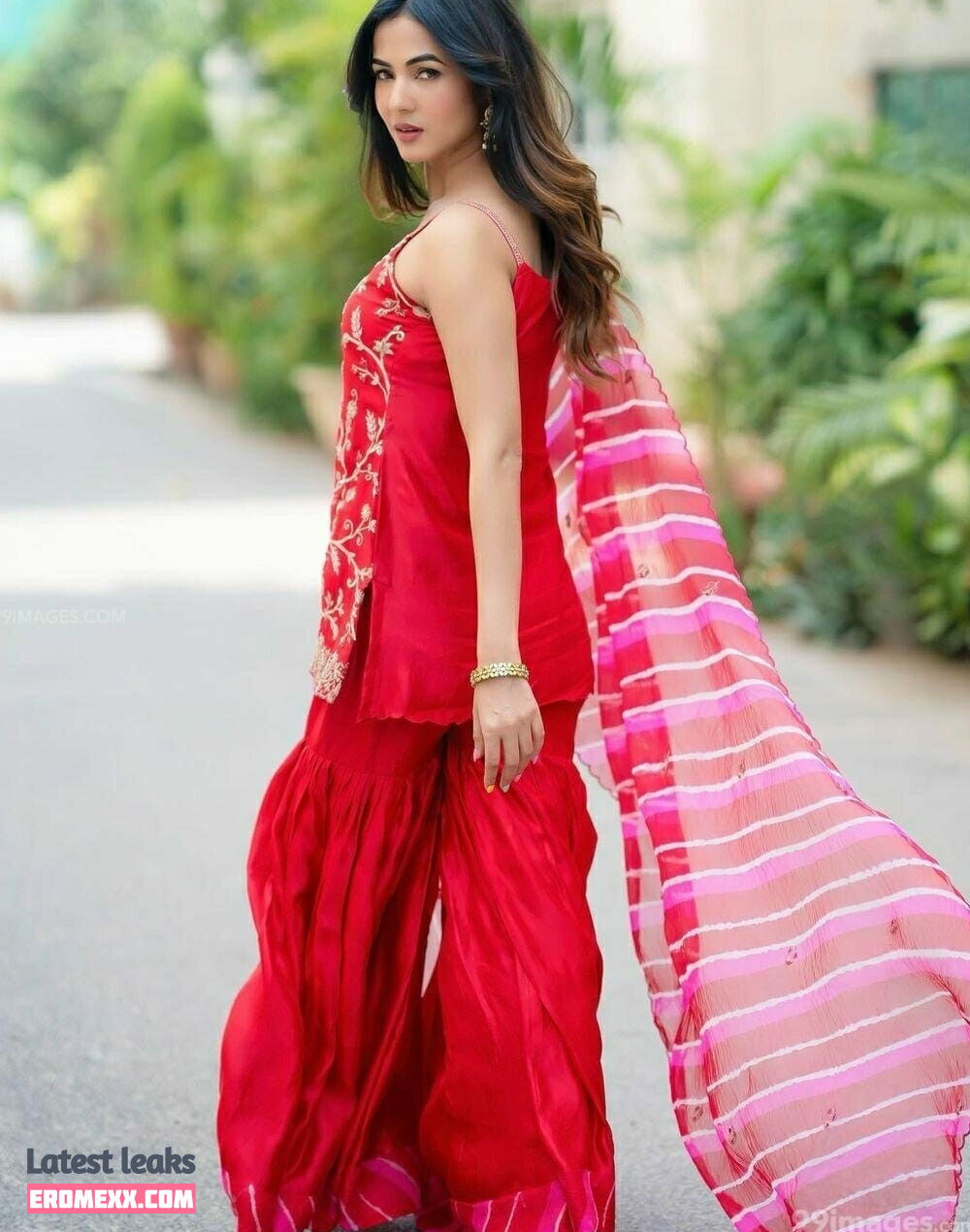 Latest Leaks Sonal Chauhan Nude #33 - Erome