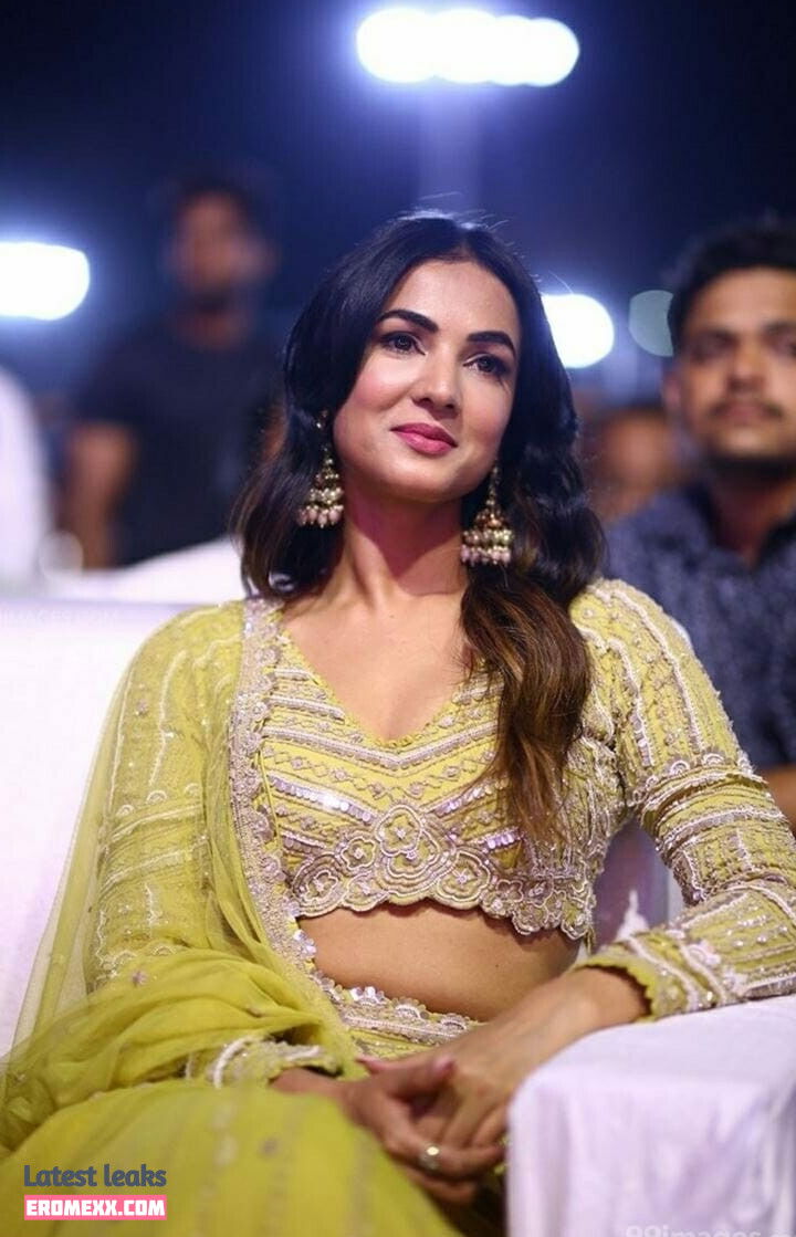 Latest Leaks Sonal Chauhan Nude #54 - Erome