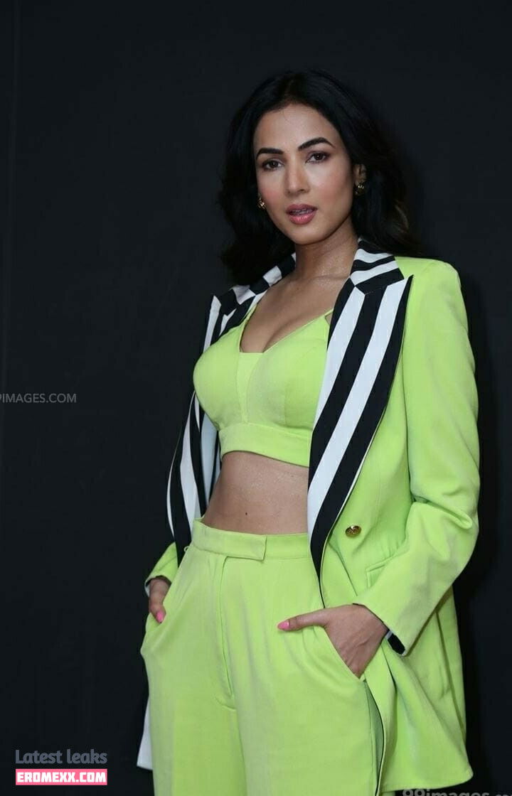 Latest Leaks Sonal Chauhan Nude #55 - Erome