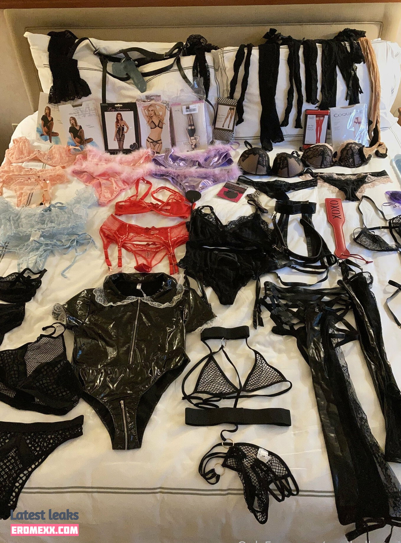 Latest Leaks spoiledhotwife Nude #53 - Erome