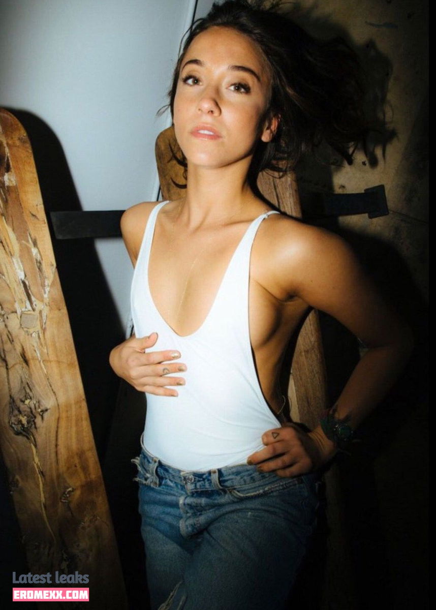 Latest Leaks Stella Maeve Nude #4 - Fapello