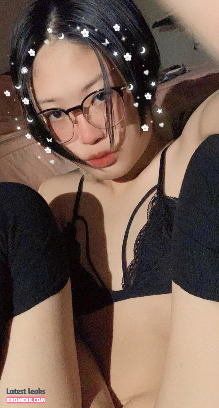 Latest Leaks Strawberrybebby Nude #34 - Erome