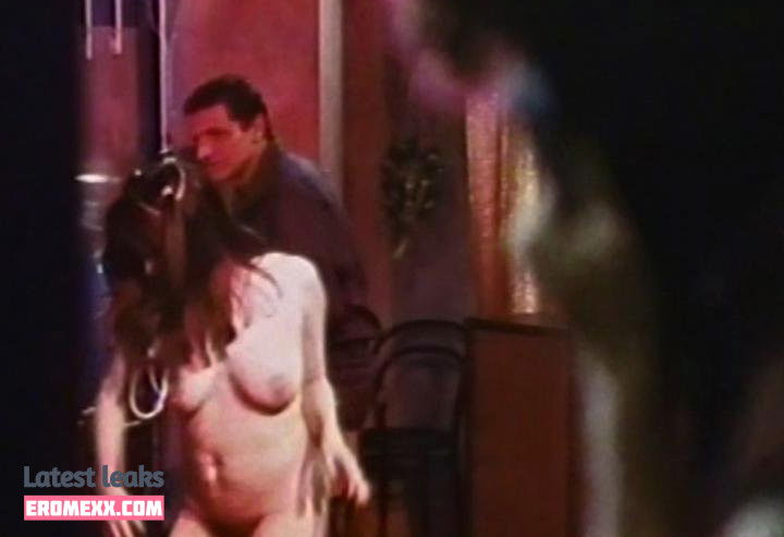 Latest Leaks Suzanne Remey Lawrence Nude #3 - Fapello