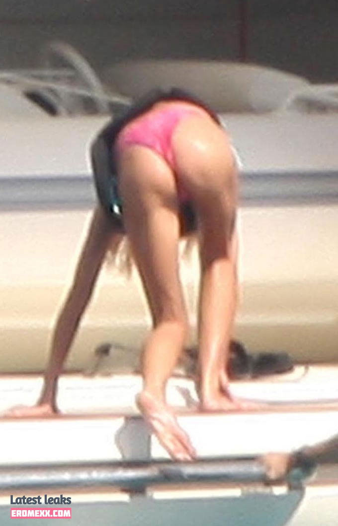 Latest Leaks Tara Reid Nude #326 - Fapello