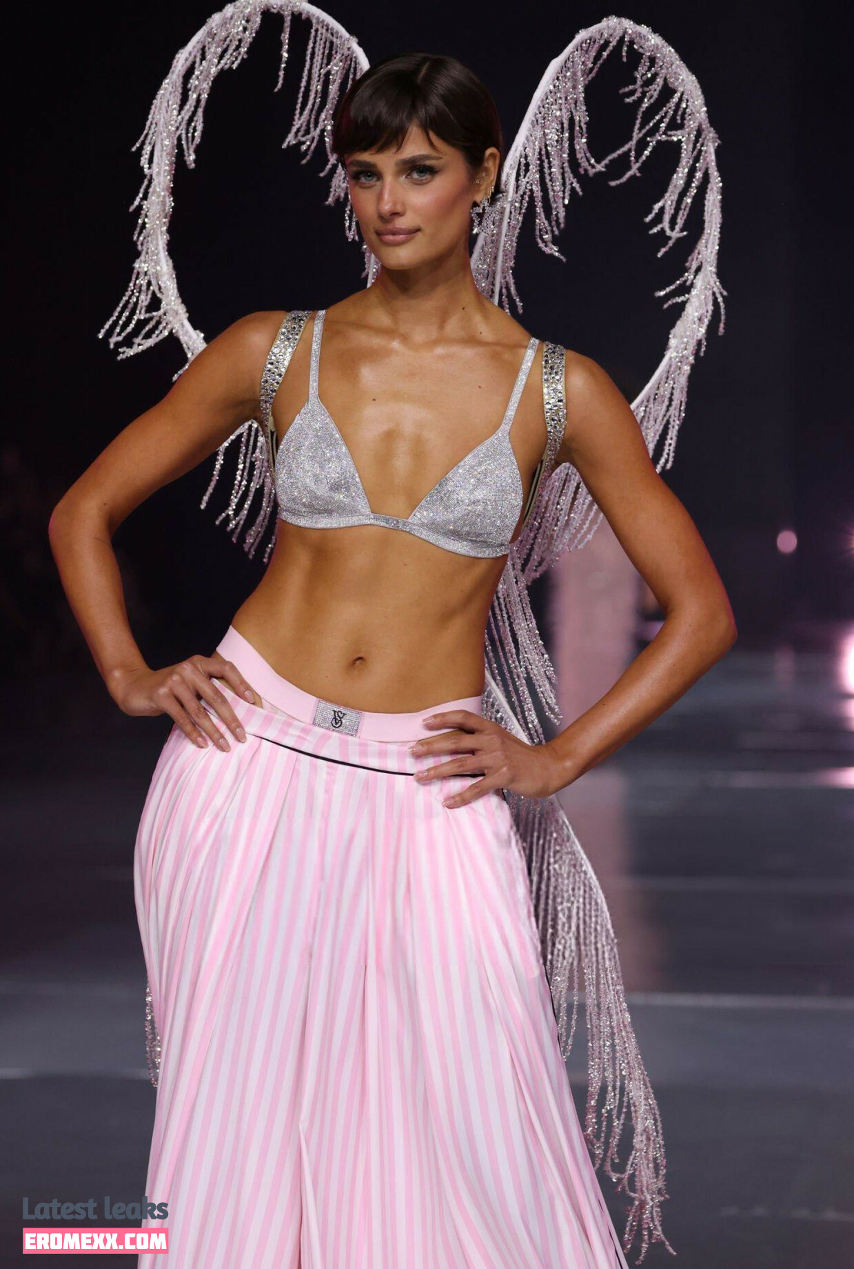 Latest Leaks Taylor Hill Nude #217 - Fapello