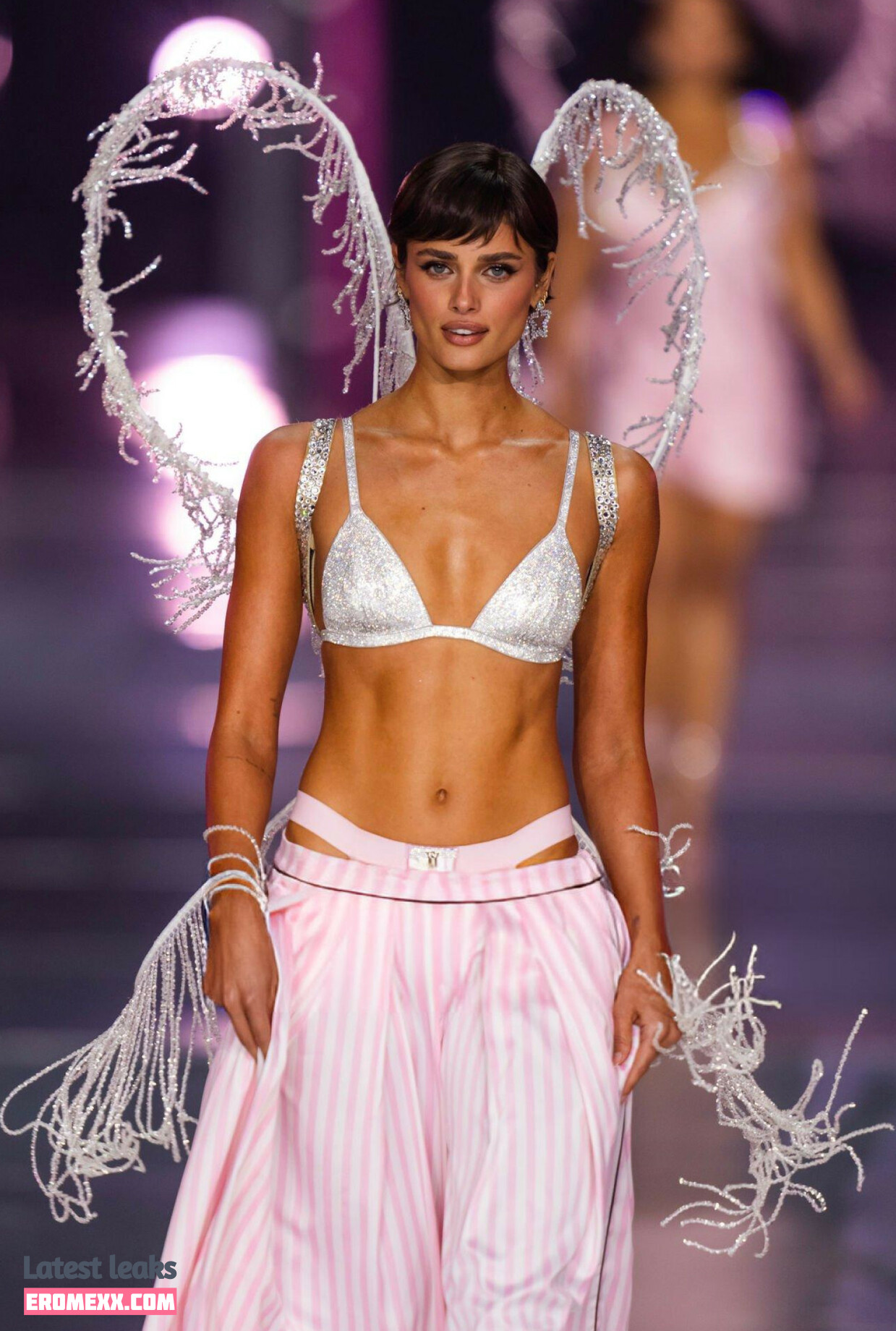 Latest Leaks Taylor Hill Nude #221 - Fapello
