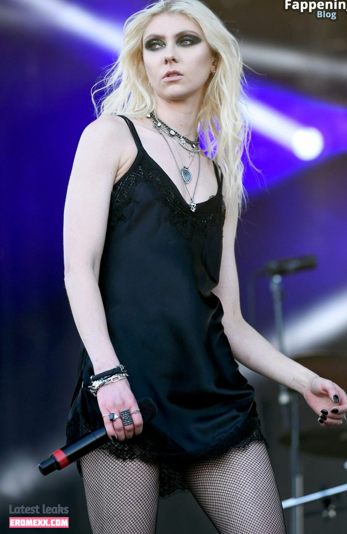 Latest Leaks Taylor Momsen Nude #389 - Fapello