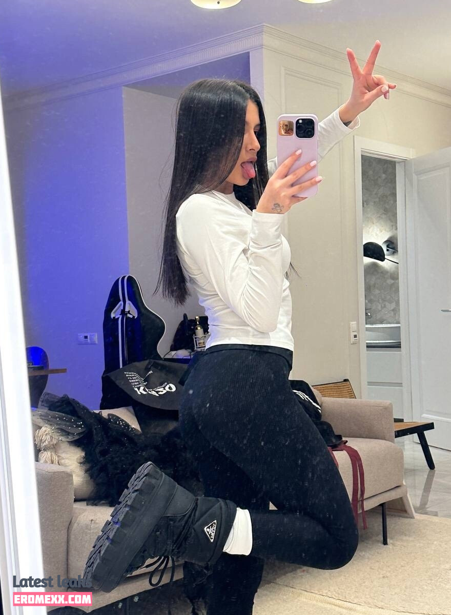 Latest Leaks tenderlybae Nude #71 - Fapello
