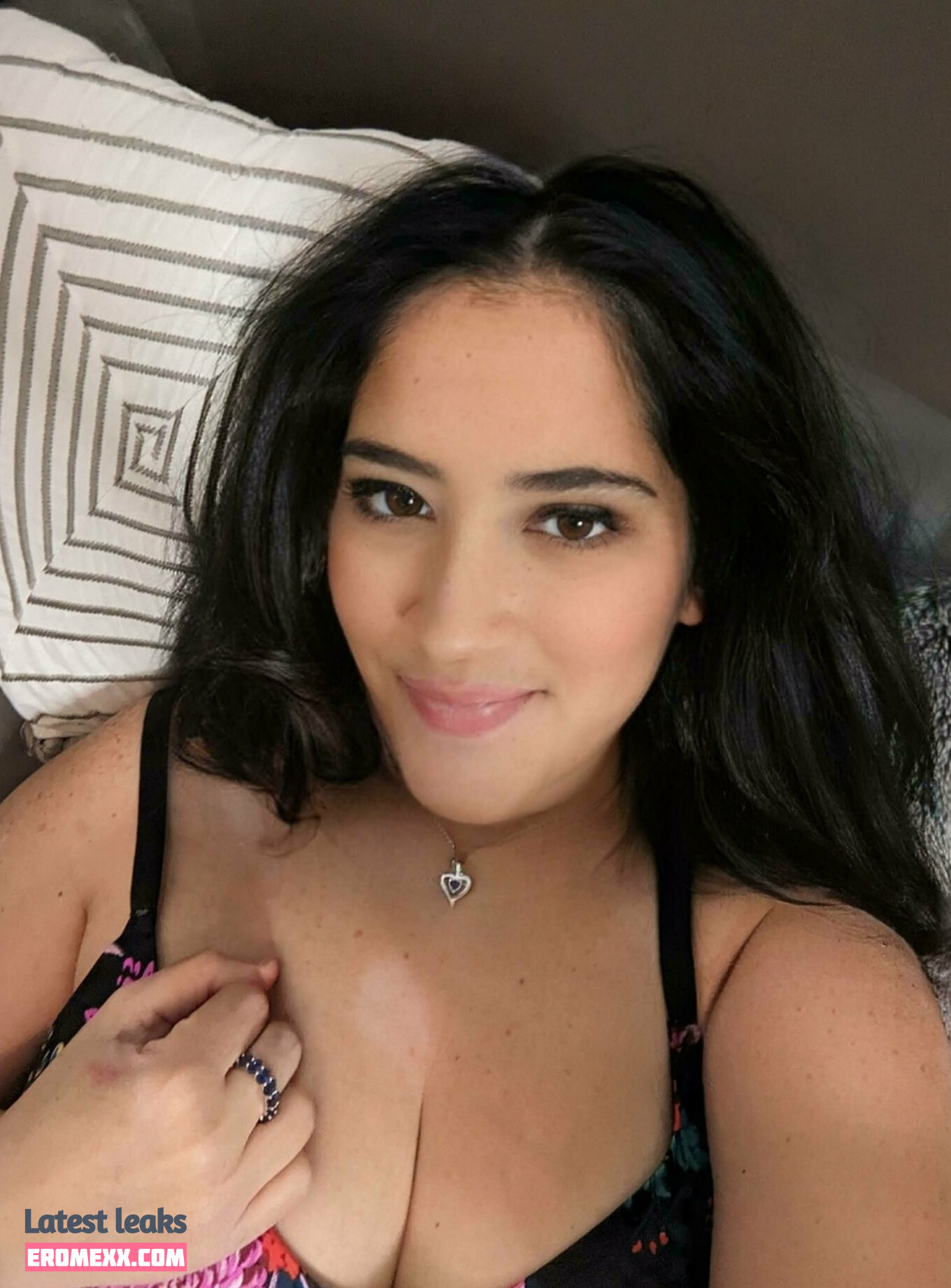 Latest Leaks th1cc_em Nude #4 - Fapello
