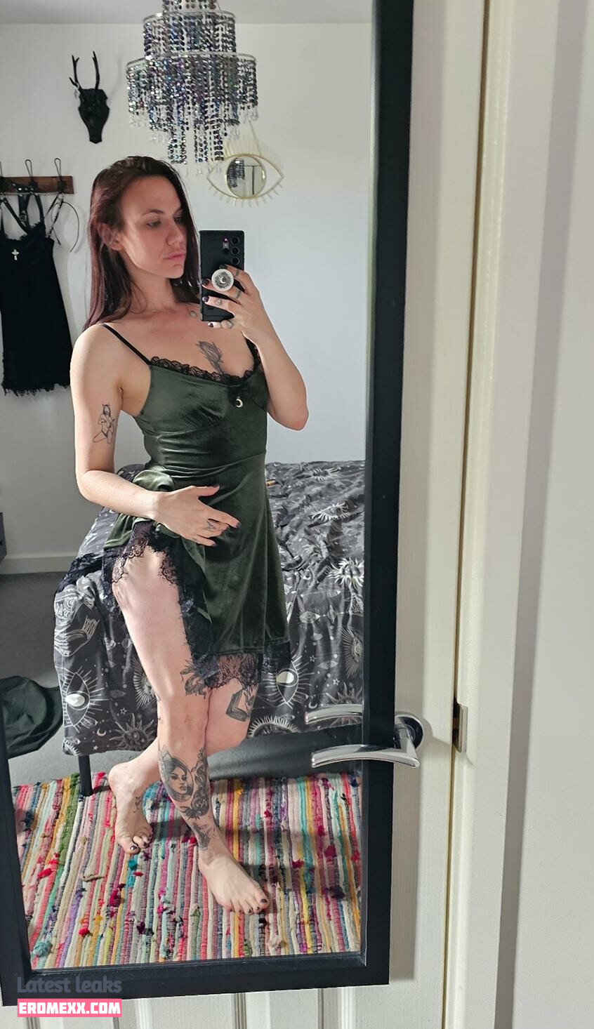 Latest Leaks thatoneweirdgoth Nude #5 - Fapello