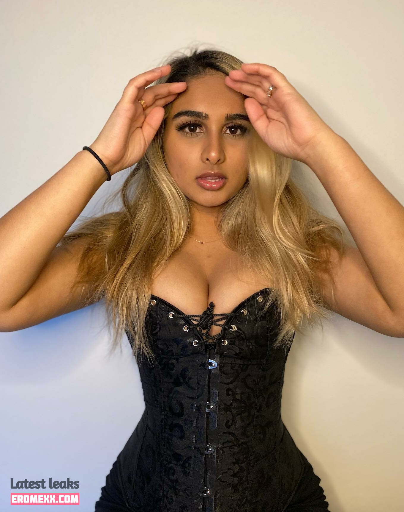 Latest Leaks therealmeghnaa Nude #27 - Fapello