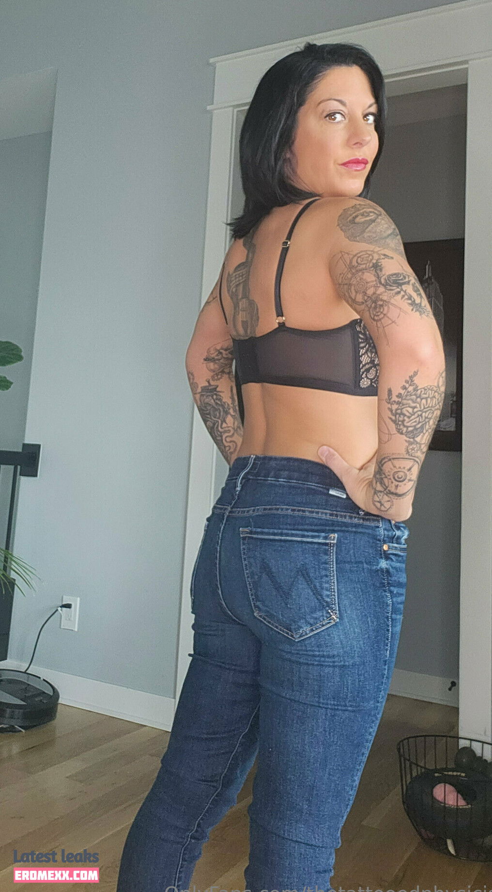 Latest Leaks thetattooedphysicist Nude #5 - Fapello
