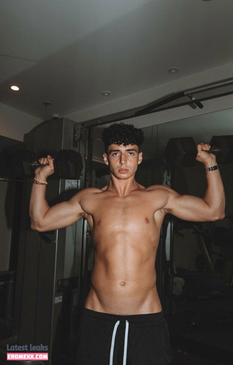 Latest Leaks thezachclayton Nude #32 - Fapello