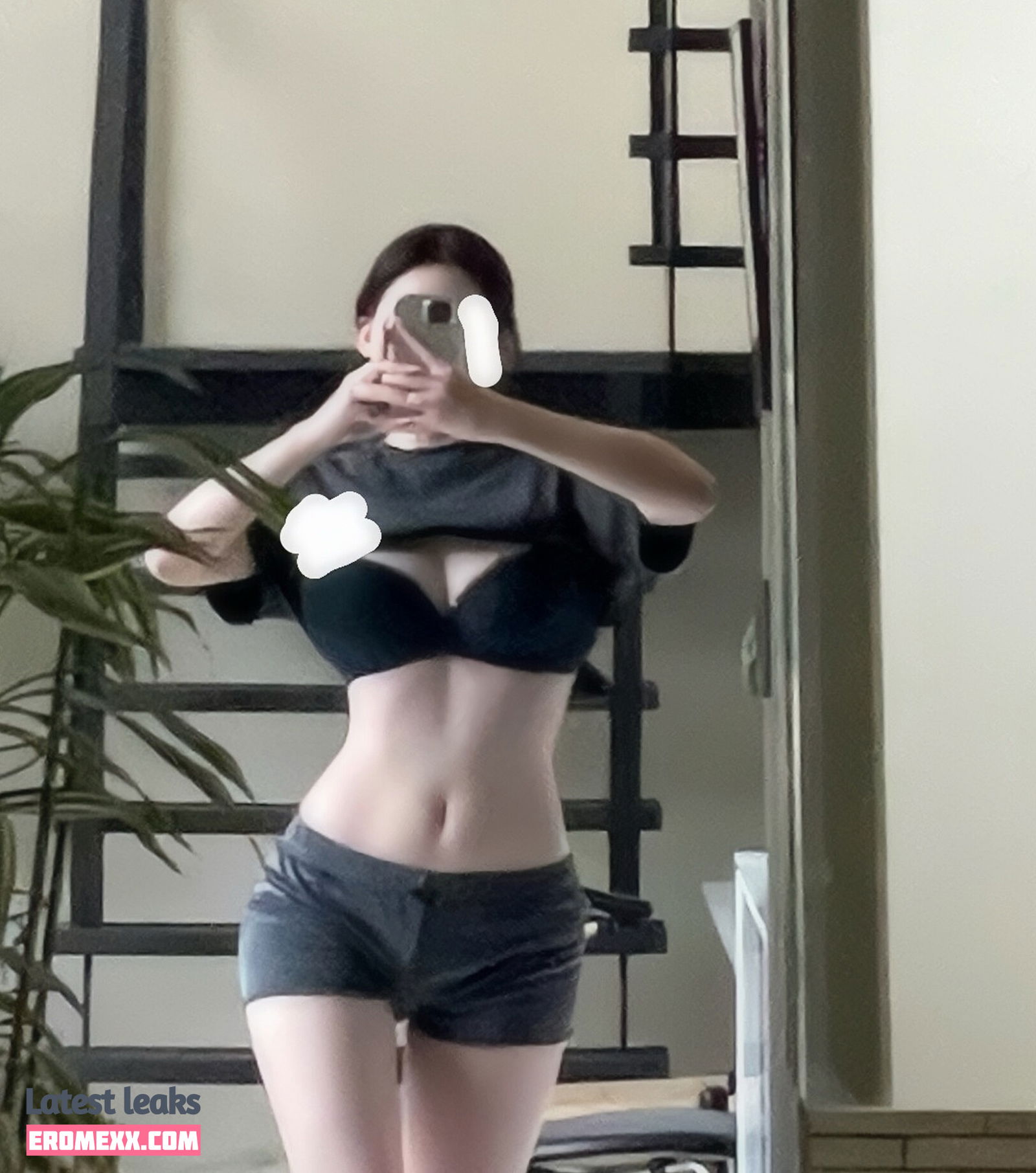 Latest Leaks to9____ / johhzt Nude #1 - Fapello