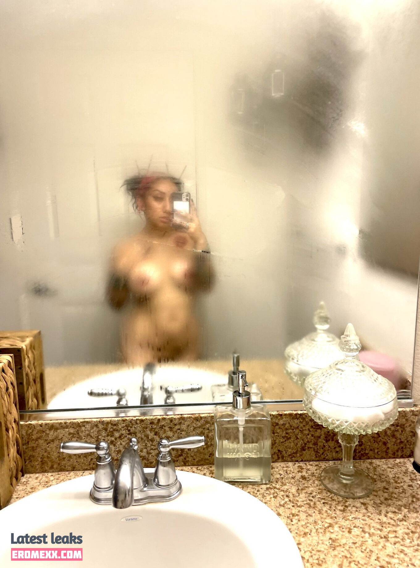 Latest Leaks Urfavoritexwife Nude #2 - Fapello
