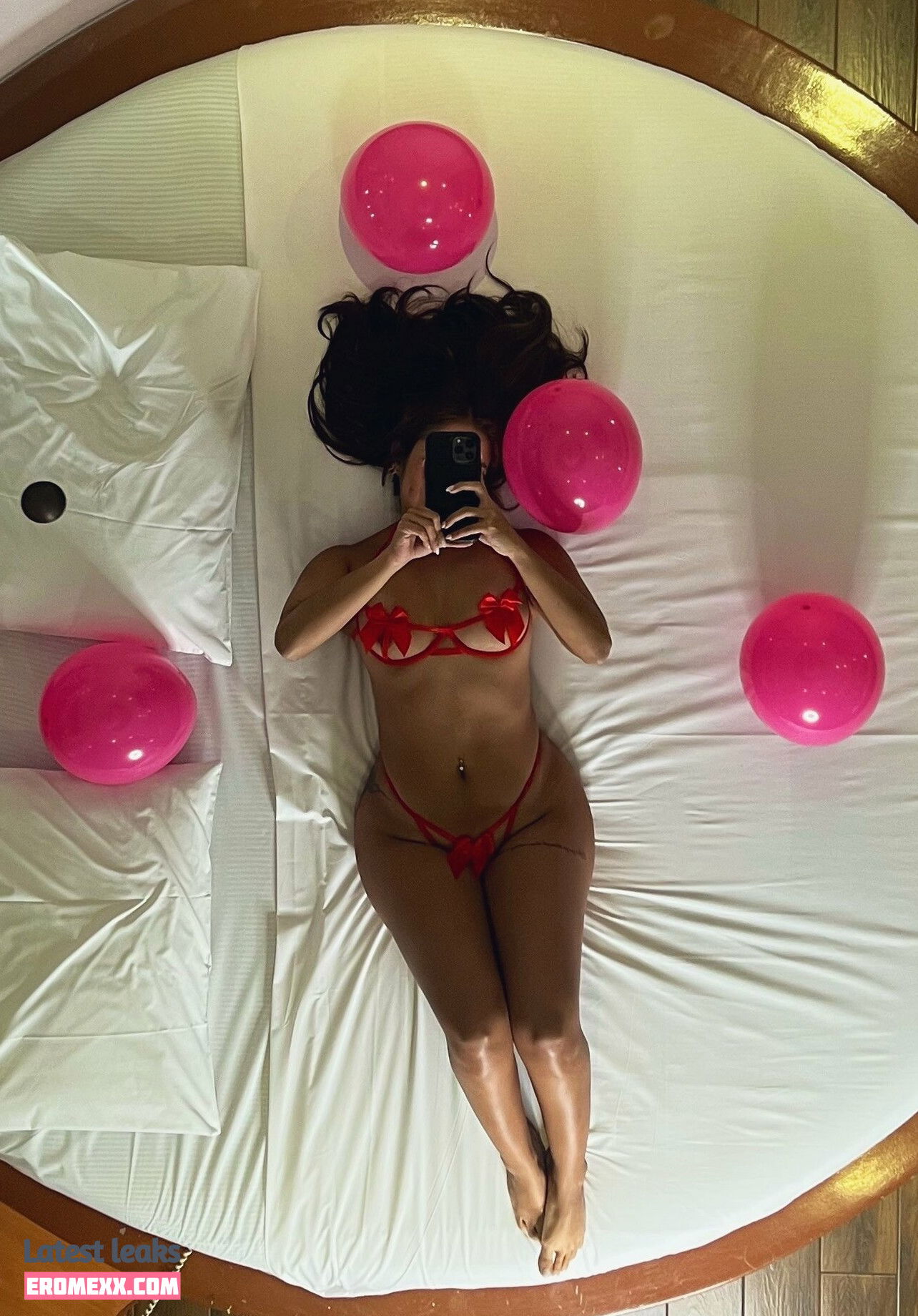 Latest Leaks Vaaaals Nude #2 - Erome
