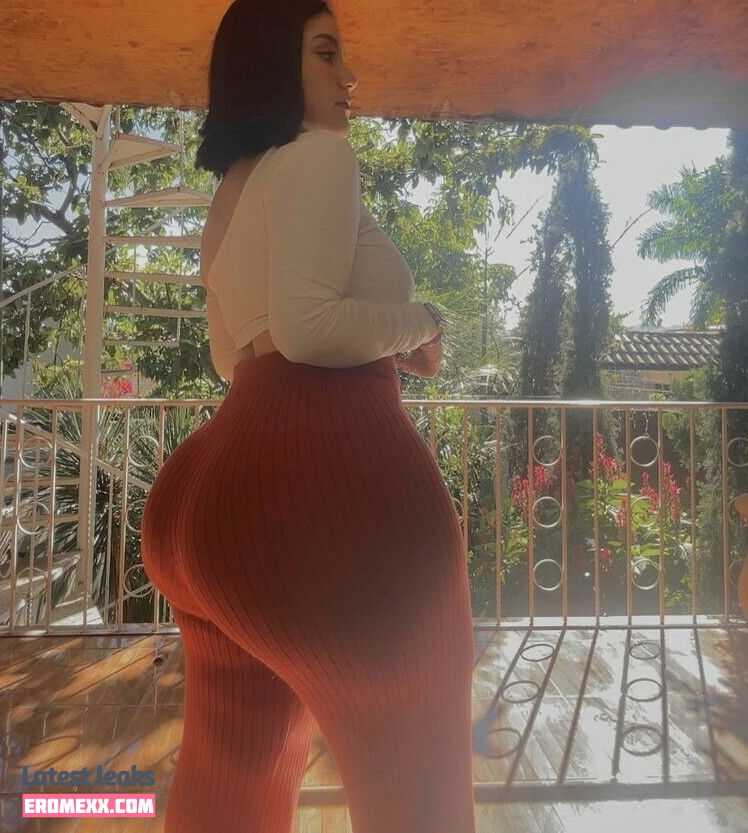 Latest Leaks Valerialcala Nude #1 - Fapello