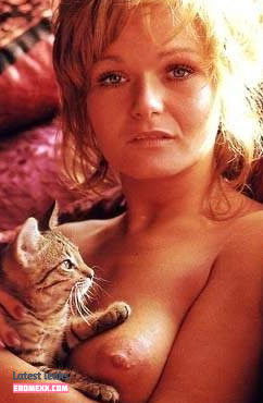 Latest Leaks Valerie Perrine Nude #2 - Erome
