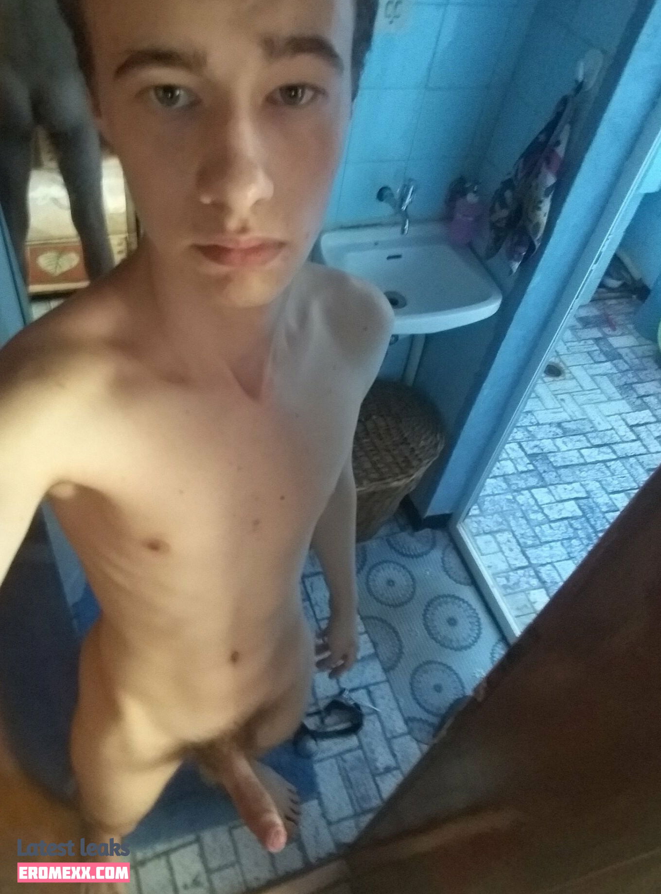 Latest Leaks Valeto1204 Nude #12 - Erome