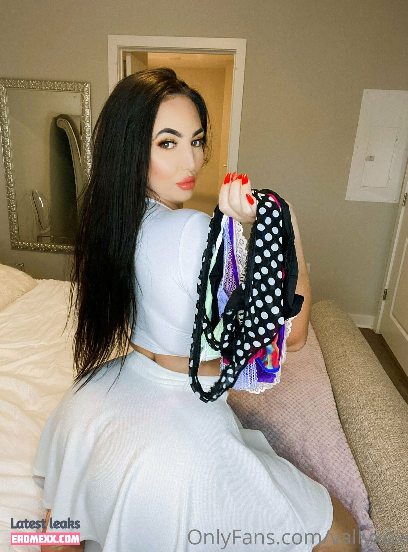 Latest Leaks vallyxoxo Nude #5 - Fapello