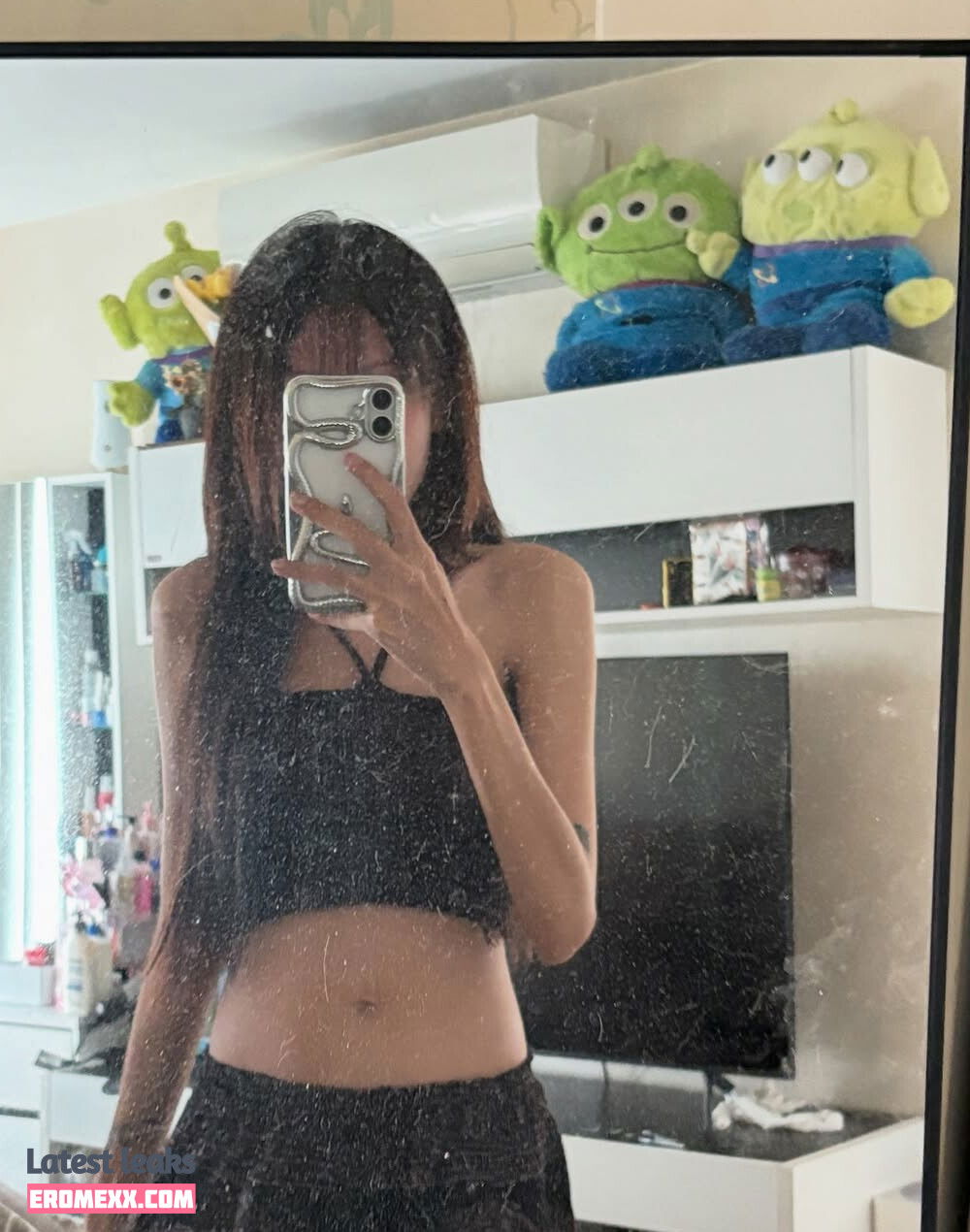 Latest Leaks Valniez Nude #53 - Erome