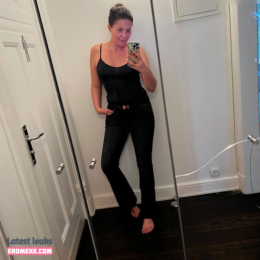 Latest Leaks Vanessa Blumhagen Nude #31 - Fapello
