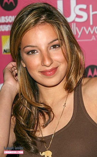 Latest Leaks Vanessa Lengies Nude #65 - Fapello