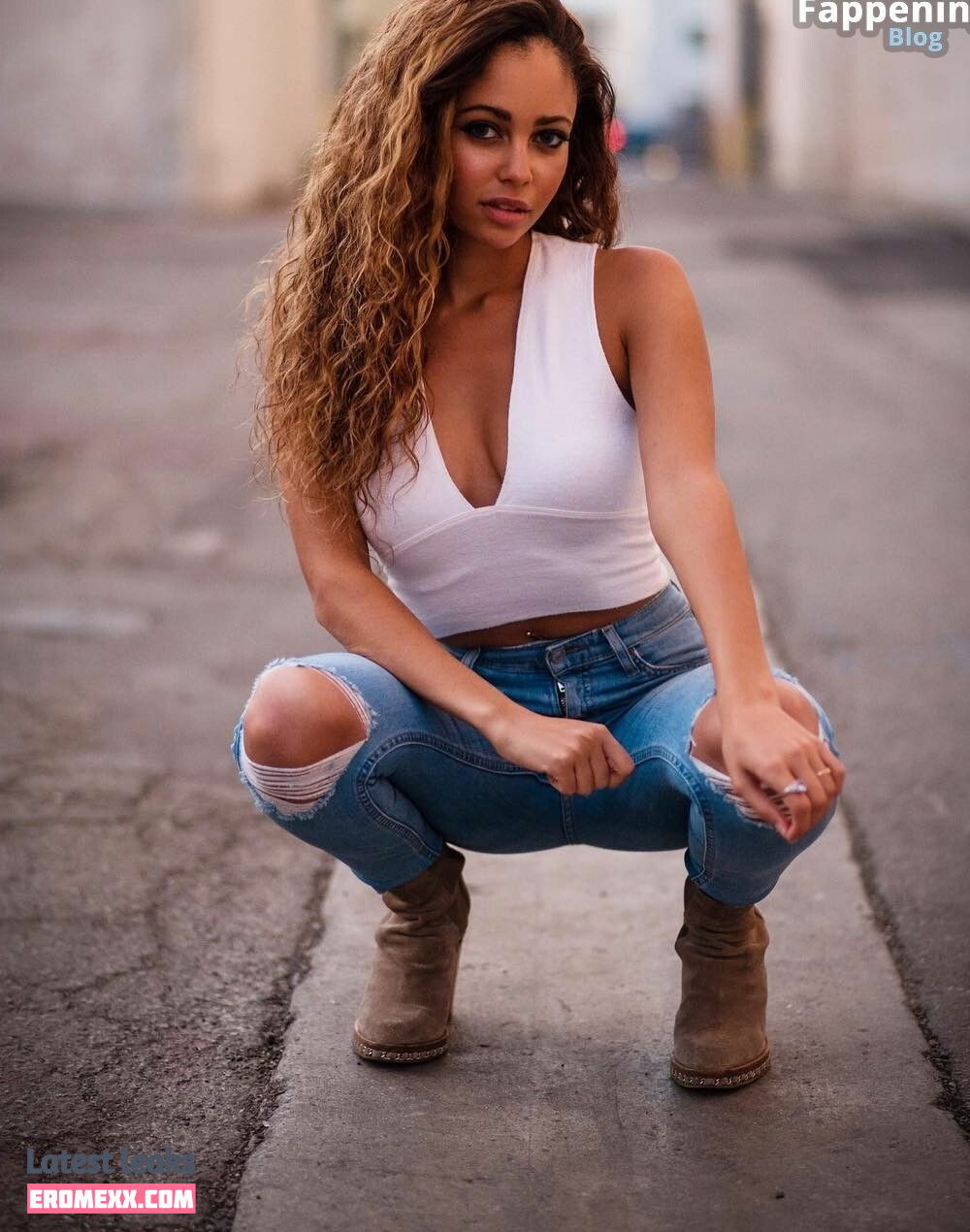 Latest Leaks Vanessa Morgan Nude #270 - Fapello