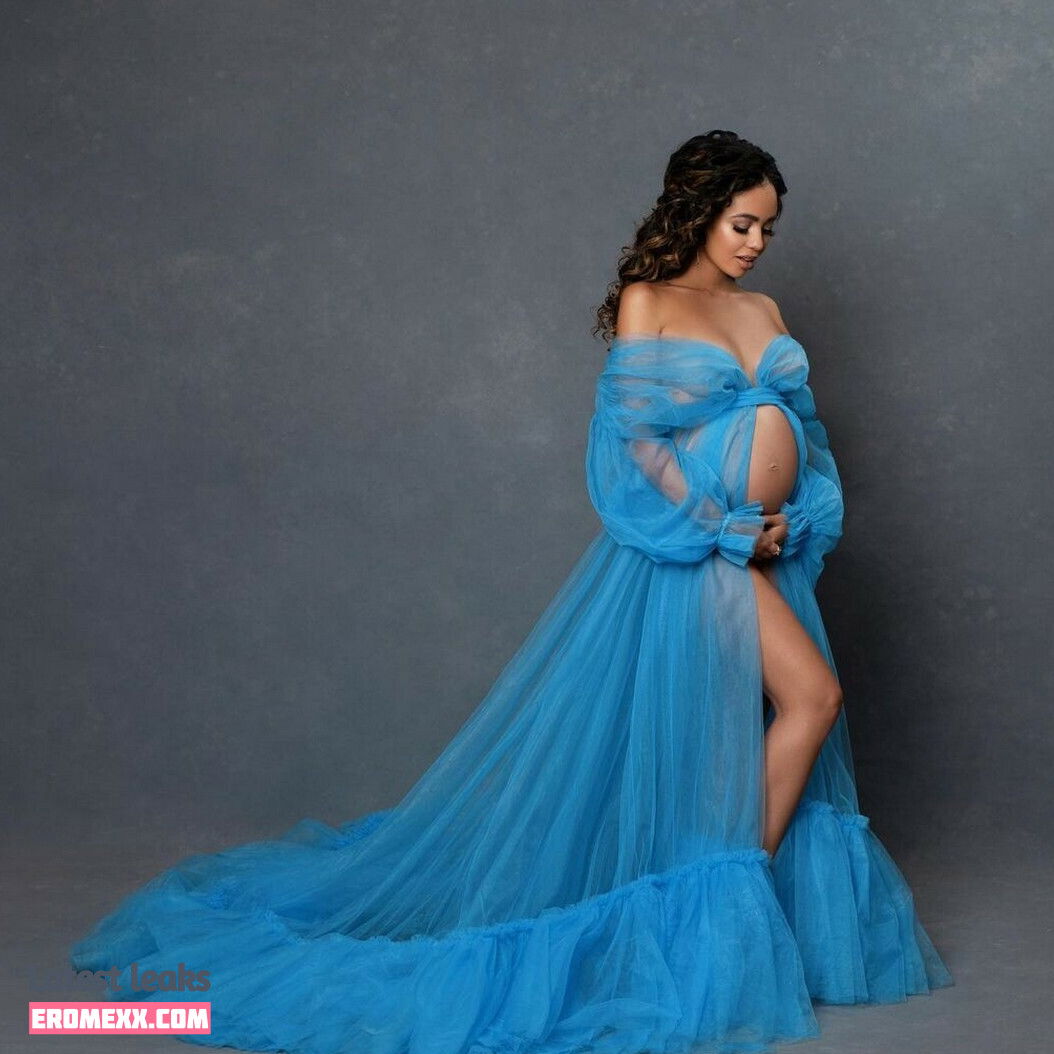 Latest Leaks Vanessa Morgan Nude #293 - Fapello
