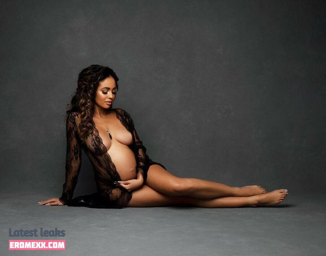 Latest Leaks Vanessa Morgan Nude #310 - Fapello