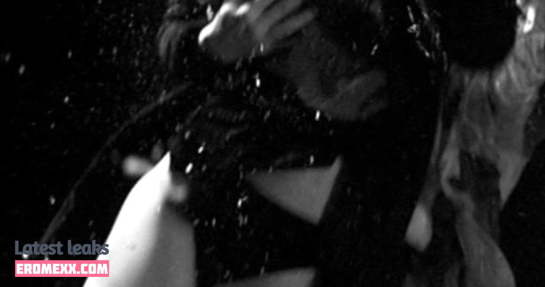 Latest Leaks Vanessa Paradis Nude #52 - Fapello