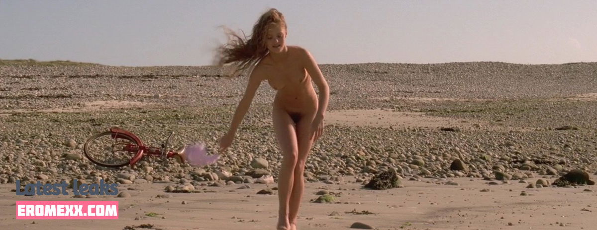 Latest Leaks Vanessa Paradis Nude #75 - Fapello