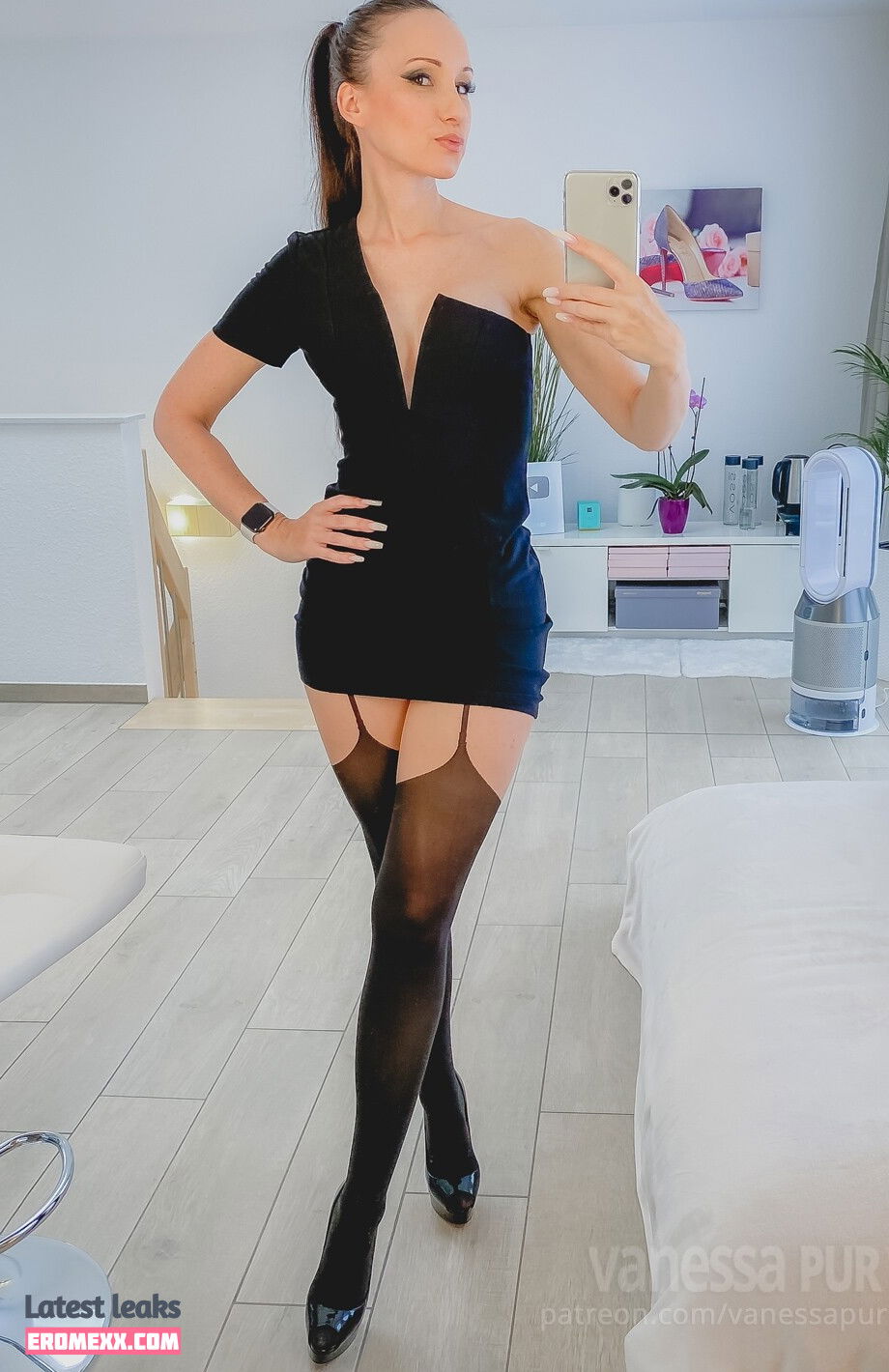 Latest Leaks Vanessa Pur Nude #300 - Fapello