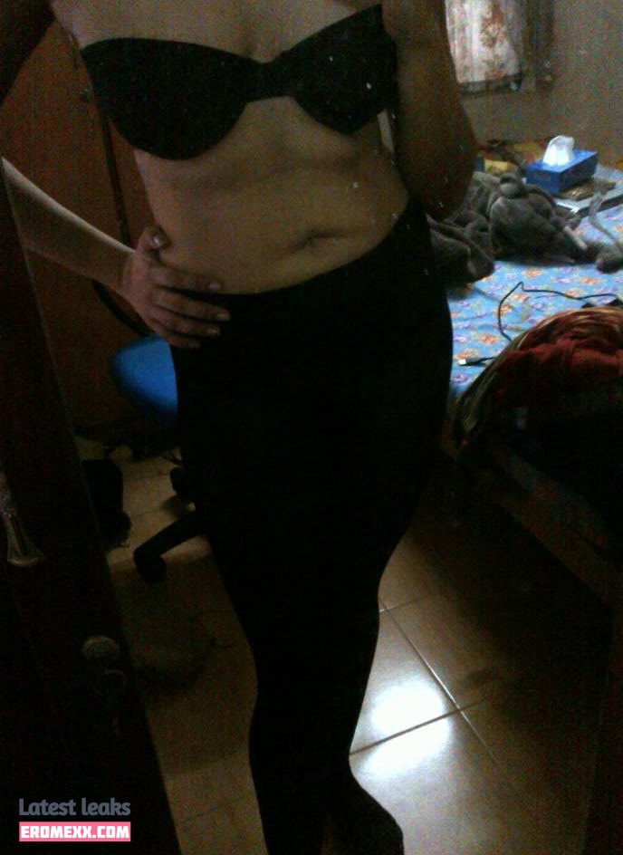 Latest Leaks Vasundhara Kashyap Nude #59 - Fapello