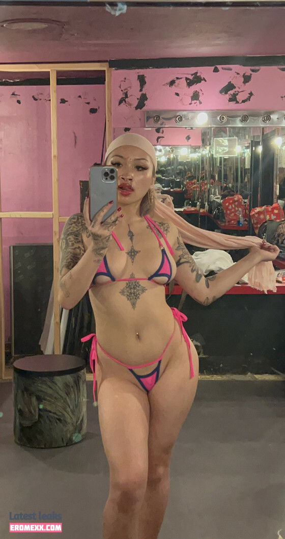Latest Leaks VenusMatrix Nude #100 - Erome