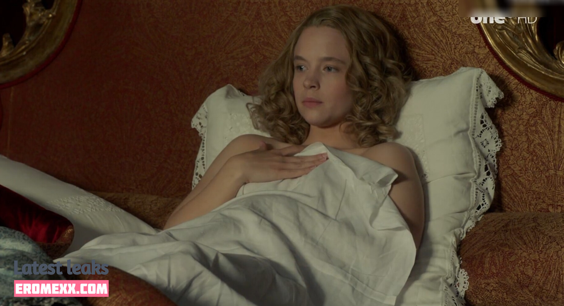Latest Leaks Versailles (Fernsehserie) Nude #13 - Fapello