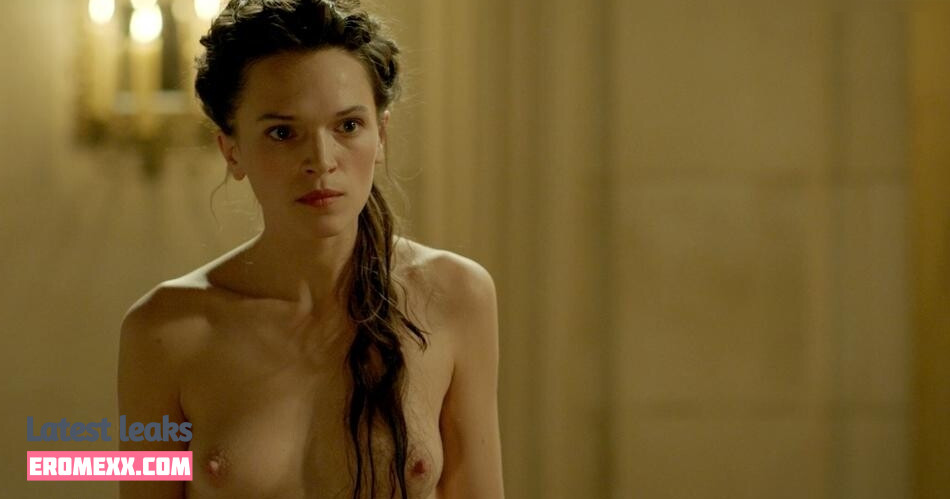 Latest Leaks Versailles (Fernsehserie) Nude #22 - Fapello