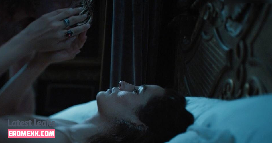 Latest Leaks Versailles (Fernsehserie) Nude #25 - Fapello