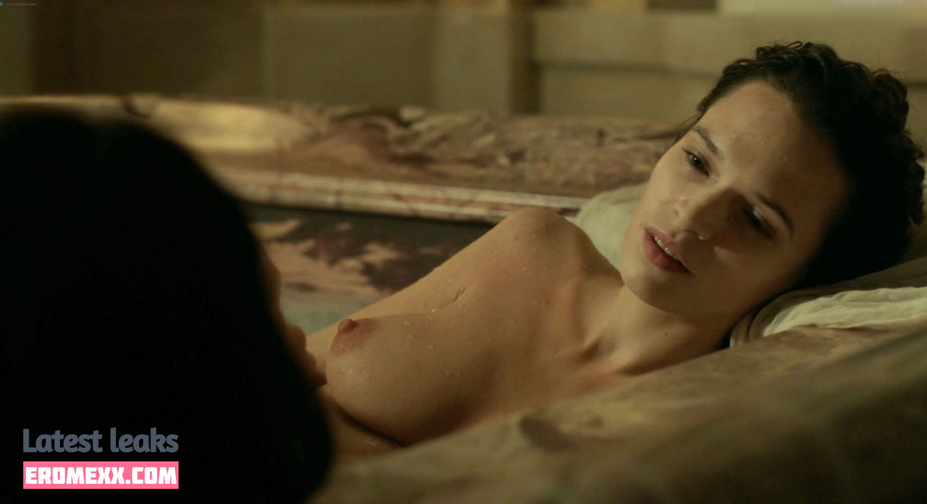 Latest Leaks Versailles (Fernsehserie) Nude #8 - Fapello