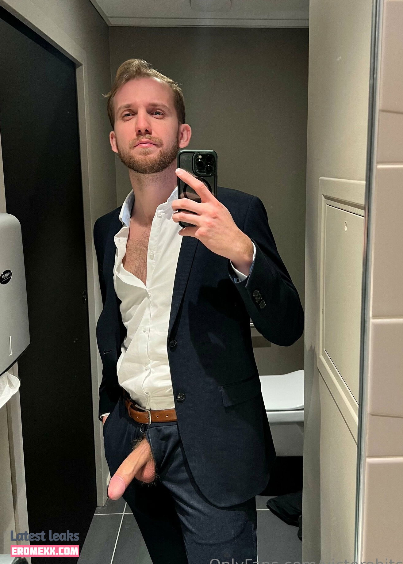 Latest Leaks victorobitch Nude #10 - Fapello