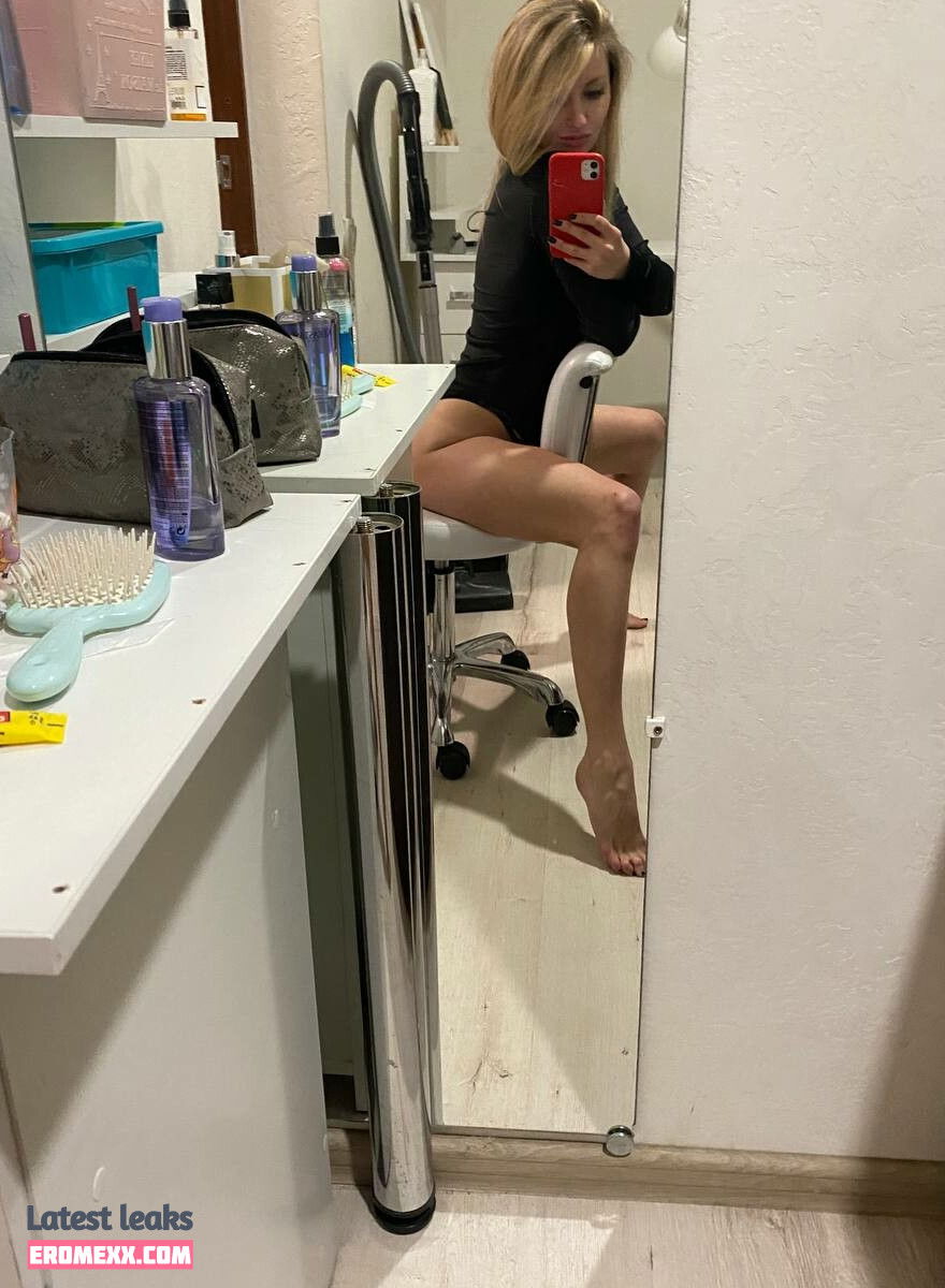 Latest Leaks vikkytheone Nude #20 - Fapello