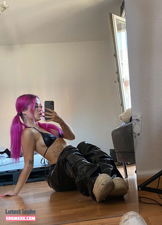 Latest Leaks Vinted/eBay Nude #122 - Fapello