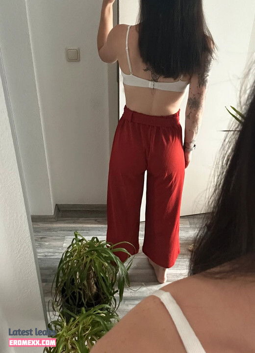 Latest Leaks Vinted/eBay Nude #294 - Fapello