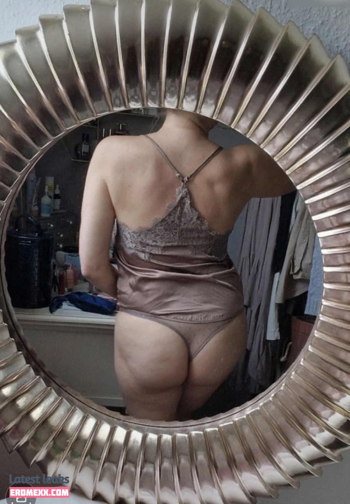 Latest Leaks Vinted/eBay Nude #400 - Fapello