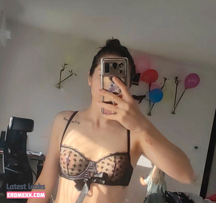 Latest Leaks Vinted/eBay Nude #507 - Fapello