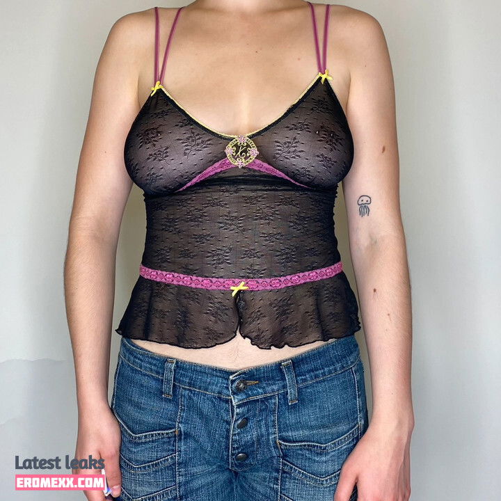 Latest Leaks Vinted/eBay Nude #957 - Fapello